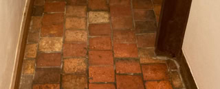 Decapez vos tomettes en terre cuite