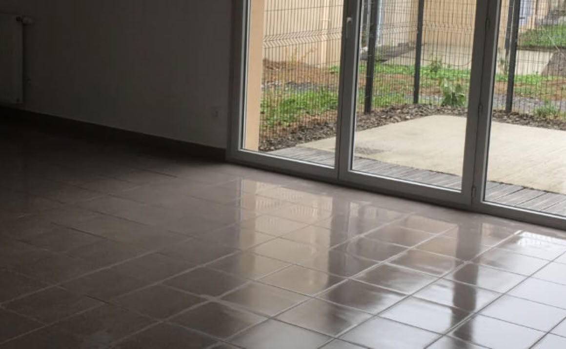 decaper carrelage en gres cerame