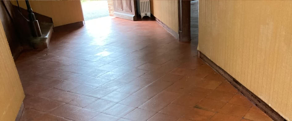 Decapez vos tomettes en terre cuite