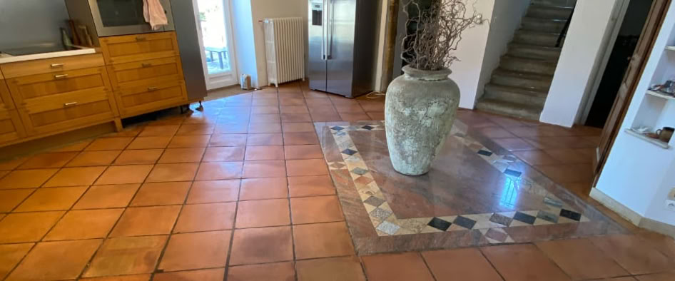 Decapez vos tomettes en terre cuite