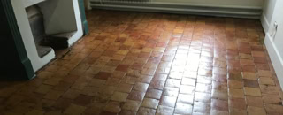 Decapez vos tomettes en terre cuite