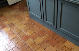 Decapez vos tomettes en terre cuite