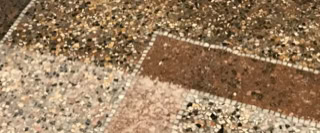 Poncer et traiter mosaique de marbre 