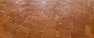 Decapez vos tomettes en terre cuite