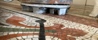 Poncer et traiter mosaique de marbre 