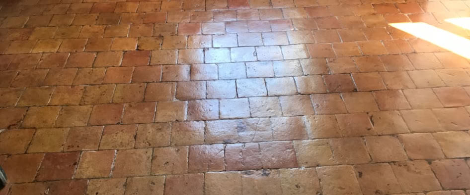 Decapez vos tomettes en terre cuite